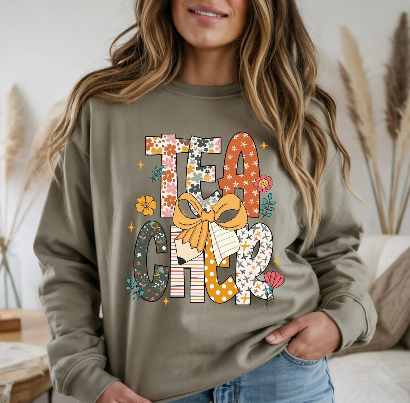🍎 Teacher Tee